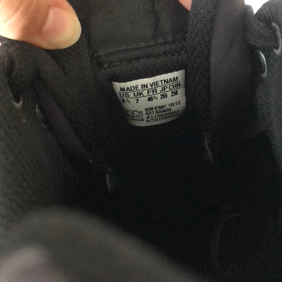 Casual adidas shoes - Picture 7 of 7